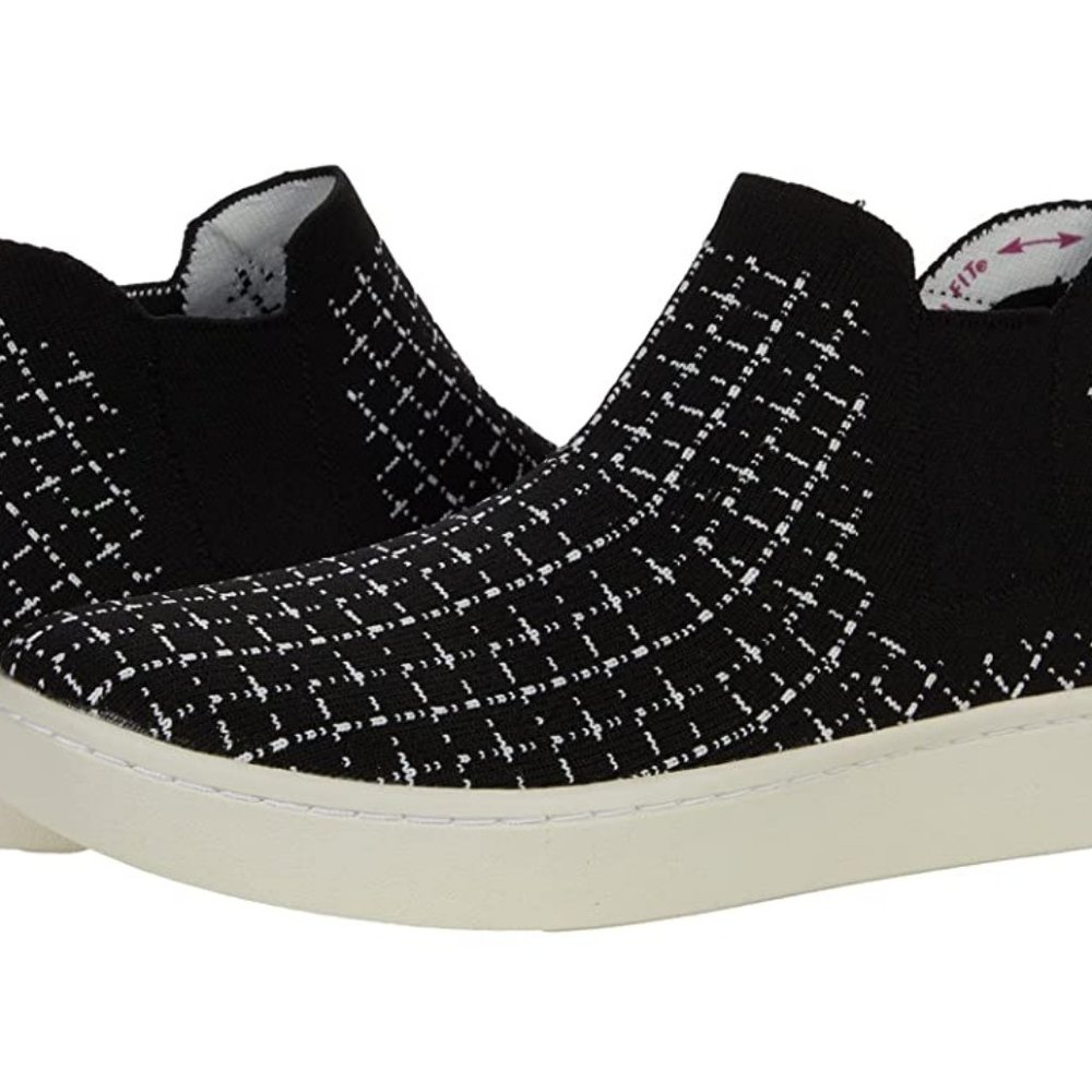 SKECHERS Arch Support Fit Cup slip on stretch shoes sneakers black white womens - Picture 6 of 8